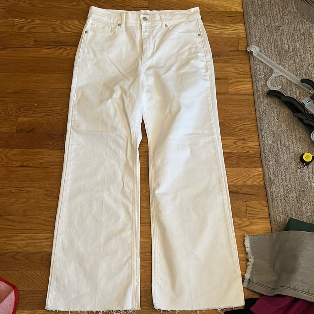Like new Loft Women's White Jeans